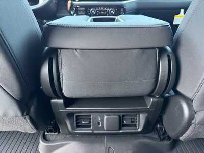 2026 Chevrolet 3500 Crew Cab, $69250.0. Photo 9