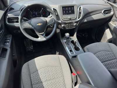 2024 Chevrolet Equinox, $24649. Photo 10