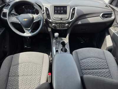 2024 Chevrolet Equinox, $24649. Photo 11