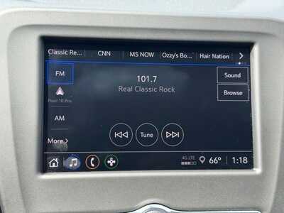 2024 Chevrolet Equinox, $24649. Photo 3