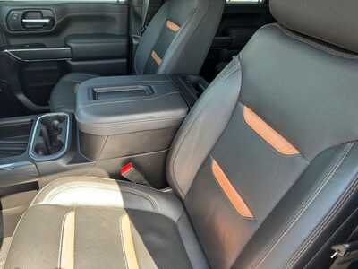 2022 GMC 3500 Crew Cab, $57499. Photo 6