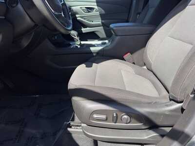2023 Chevrolet Traverse, $27049. Photo 5
