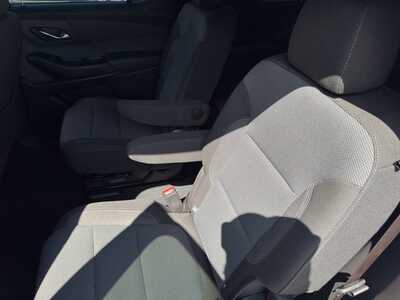 2023 Chevrolet Traverse, $27049. Photo 8