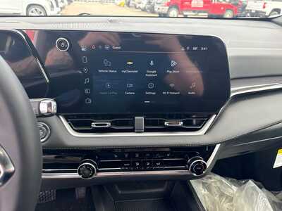 2027 Chevrolet Equinox, $32995. Photo 9
