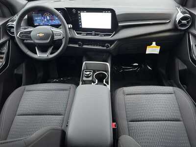 2027 Chevrolet Equinox, $30349.0. Photo 11