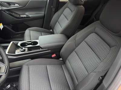 2027 Chevrolet Equinox, $30349.0. Photo 6