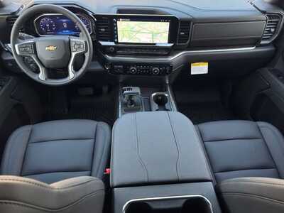 2026 Chevrolet 1500 Crew Cab, $54125.0. Photo 11
