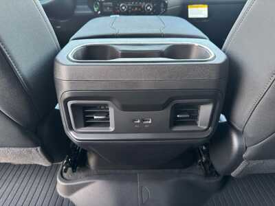 2026 Chevrolet 1500 Crew Cab, $54125.0. Photo 9
