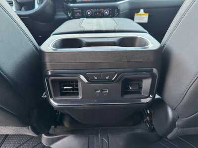 2026 Chevrolet 1500 Crew Cab, $69064.0. Photo 10
