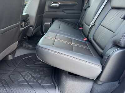 2026 Chevrolet 1500 Crew Cab, $69064.0. Photo 8