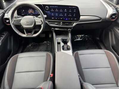 2026 Chevrolet Equinox, $36149. Photo 11