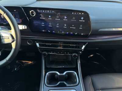 2025 Chevrolet Traverse, $42549. Photo 2