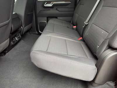2026 Chevrolet 3500 Crew Cab, $64350.0. Photo 7