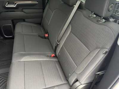2026 Chevrolet 3500 Crew Cab, $62260.0. Photo 8