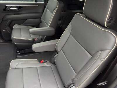 2026 Chevrolet Suburban, $81835.0. Photo 9