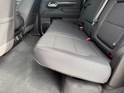 2026 Chevrolet 3500 Crew Cab, $64930.0. Photo 7
