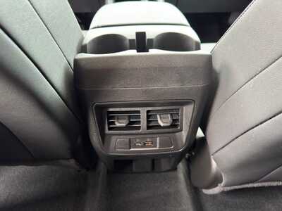 2025 GMC Canyon Crew Cab, $38949. Photo 10
