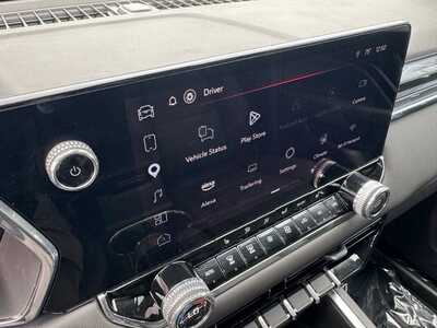 2025 GMC Canyon Crew Cab, $38949. Photo 2