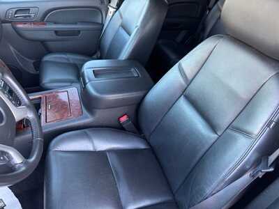 2013 Chevrolet Tahoe, $19999. Photo 6