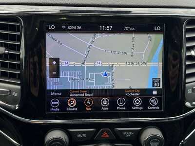 2020 Jeep Grand Cherokee, $16949. Photo 3