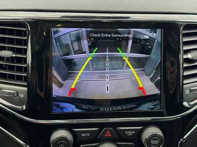 2020 Jeep Grand Cherokee, $16949. Photo 4