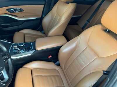 2020 BMW 3 Series, $17899. Photo 6