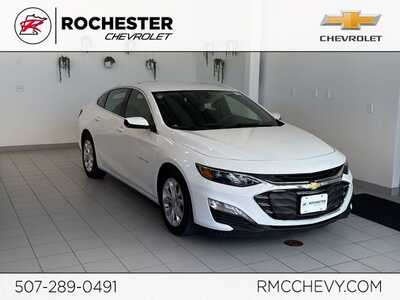 2021 Chevrolet Malibu, $16999. Photo 1