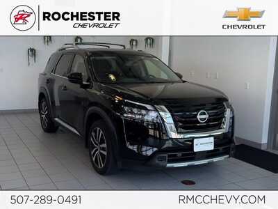 2025 Nissan Pathfinder, $40999. Photo 1
