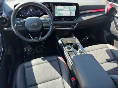 2026 Chevrolet Equinox, $33449. Photo 11