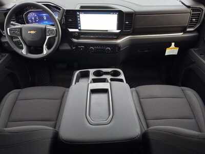 2026 Chevrolet 1500 Crew Cab, $50670.0. Photo 11