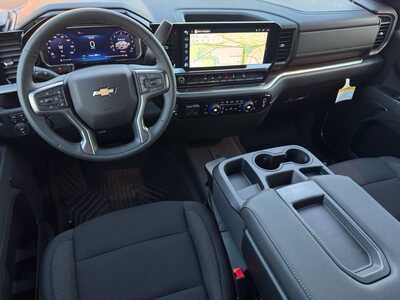 2026 Chevrolet 1500 Crew Cab, $49320. Photo 10