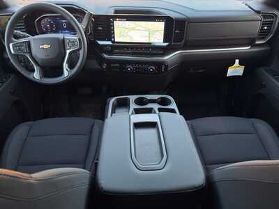 2026 Chevrolet 1500 Crew Cab, $49320. Photo 11