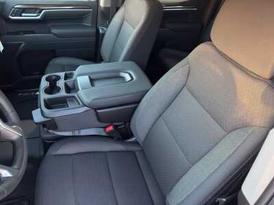 2026 Chevrolet 1500 Crew Cab, $49320. Photo 6