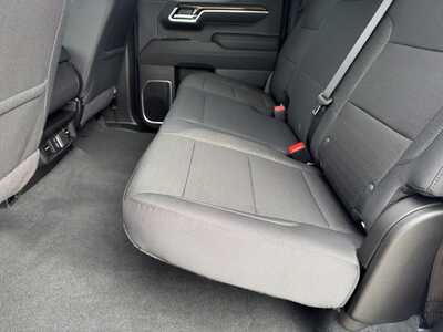 2026 Chevrolet 1500 Crew Cab, $50190.0. Photo 7