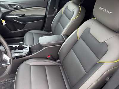 2026 Chevrolet Trax, $25840.0. Photo 6