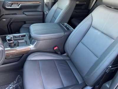 2024 Chevrolet 1500 Crew Cab, $52799. Photo 6