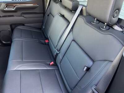 2024 Chevrolet 1500 Crew Cab, $52799. Photo 8
