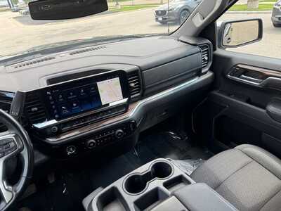 2024 Chevrolet 1500 Crew Cab, $0. Photo 2