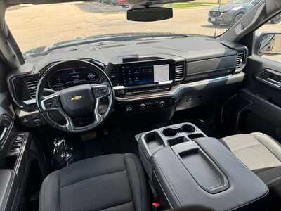 2024 Chevrolet 1500 Crew Cab, $0. Photo 5