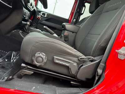 2018 Jeep Wrangler Unlimited, $0. Photo 6
