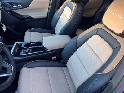 2027 Chevrolet Equinox, $39470.0. Photo 6