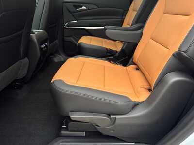 2027 Chevrolet Traverse, $53535.0. Photo 8