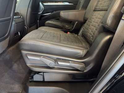 2026 Cadillac Escalade, $125360.0. Photo 9