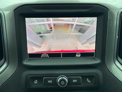2023 Chevrolet 1500 Crew Cab, $29549. Photo 4