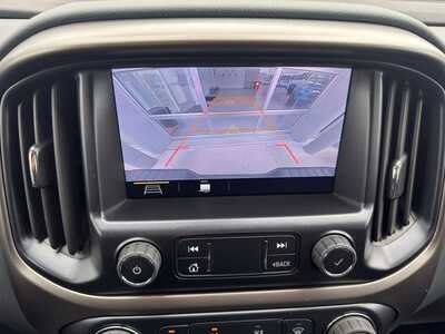 2022 Chevrolet Colorado Crew Cab, $30849. Photo 4