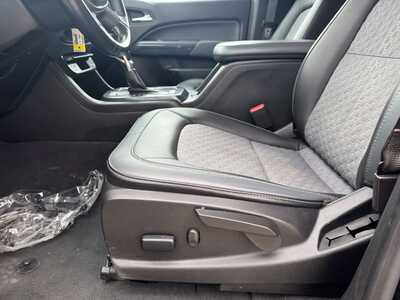 2022 Chevrolet Colorado Crew Cab, $30849. Photo 5