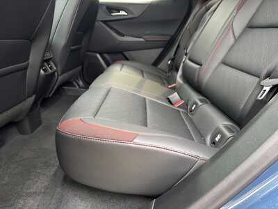 2027 Chevrolet Equinox, $39975.0. Photo 8