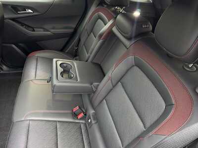 2027 Chevrolet Equinox, $39975.0. Photo 9