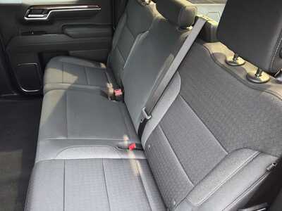 2026 Chevrolet 1500 Crew Cab, $51440.0. Photo 8