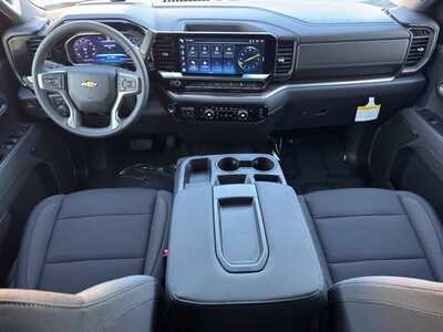 2026 Chevrolet 1500 Crew Cab, $49695.0. Photo 11